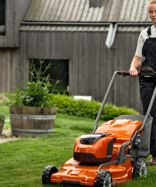 Husqvarna LC 353iVX – Leistungsstarker Akku-Rasenmäher – Image 6