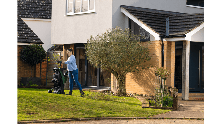 Bosch Gartenhäcksler UniversalShredder 2x18V-25 – Image 3