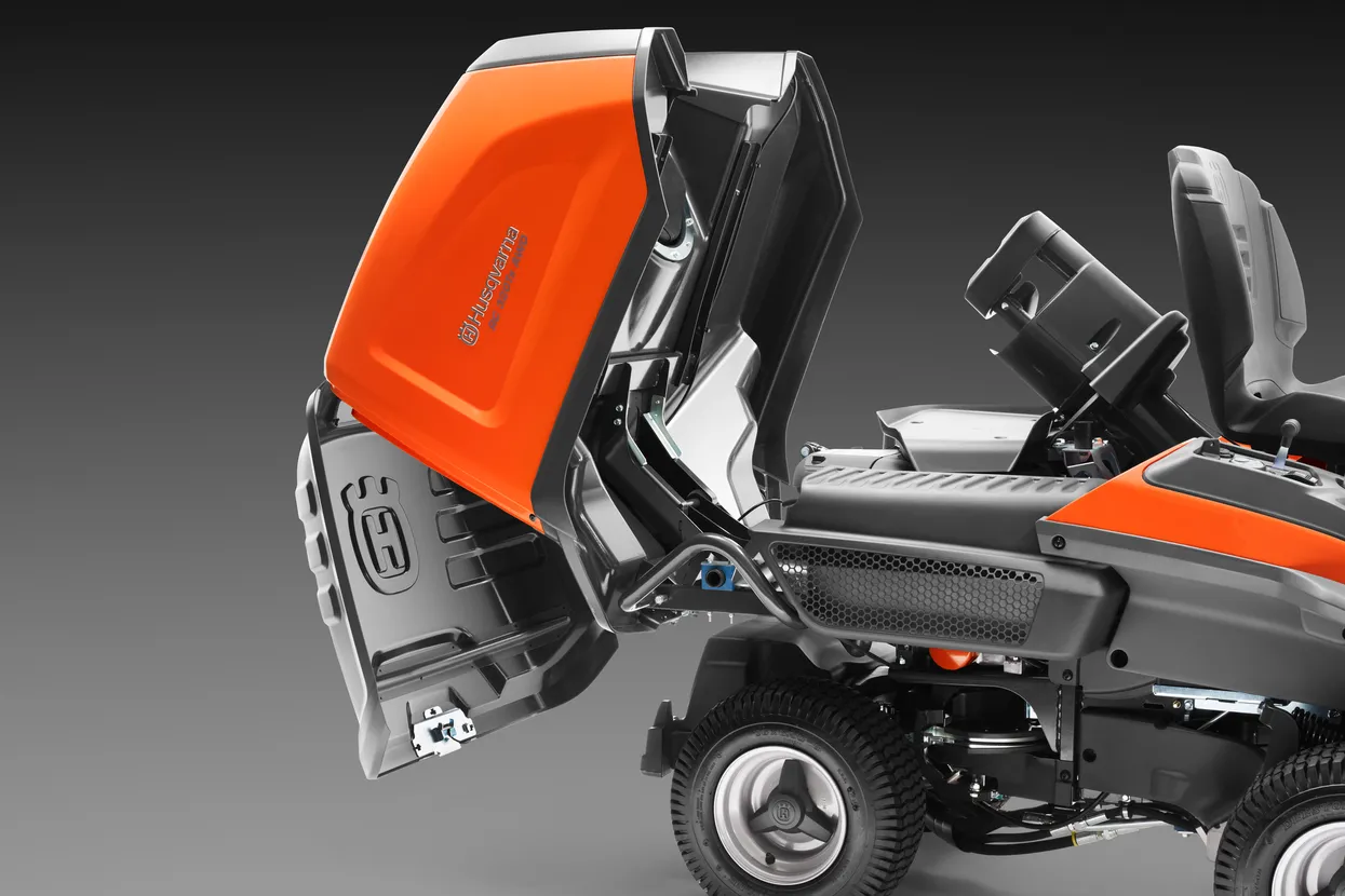 Husqvarna RC 320Ts AWD – Frontmäher mit Allradantrieb nd innovativem Sammelsystem – Image 6