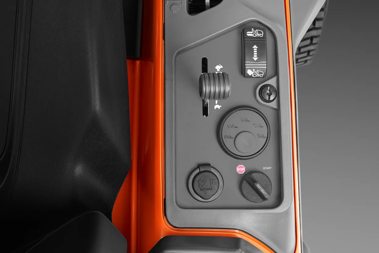 Husqvarna RC 320Ts AWD – Frontmäher mit Allradantrieb nd innovativem Sammelsystem – Image 8