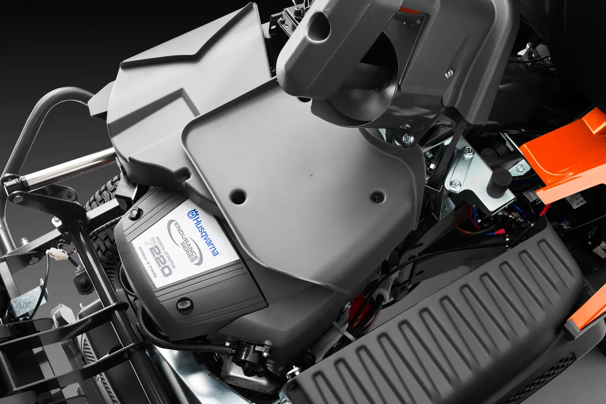 Husqvarna RC 320Ts AWD – Frontmäher mit Allradantrieb nd innovativem Sammelsystem – Image 12