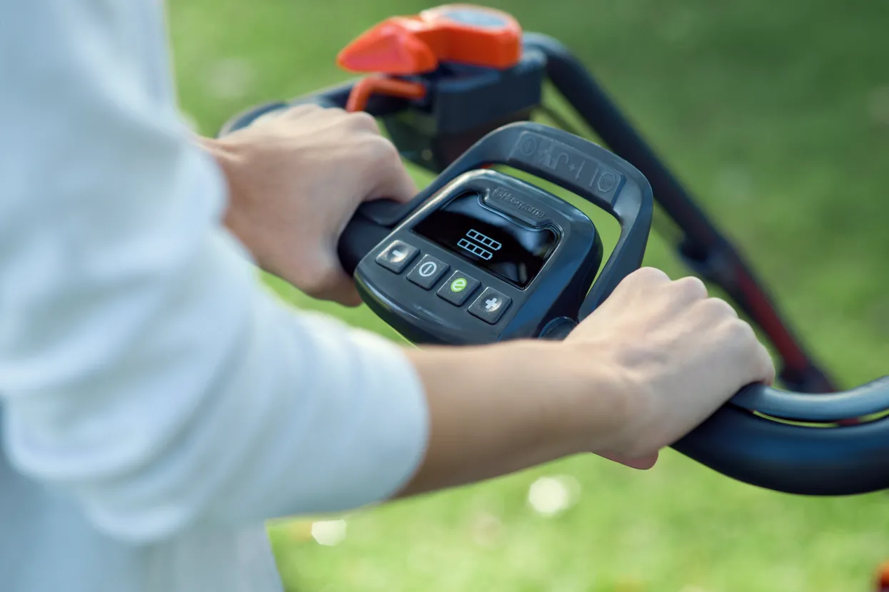 Husqvarna LC 353iVX – Leistungsstarker Akku-Rasenmäher – Image 5
