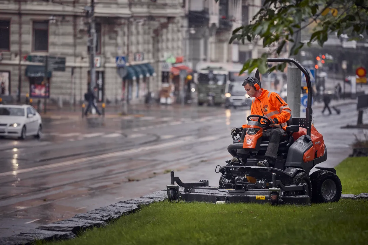 Husqvarna P 535HX Aufsitzfrontmäher – Image 9