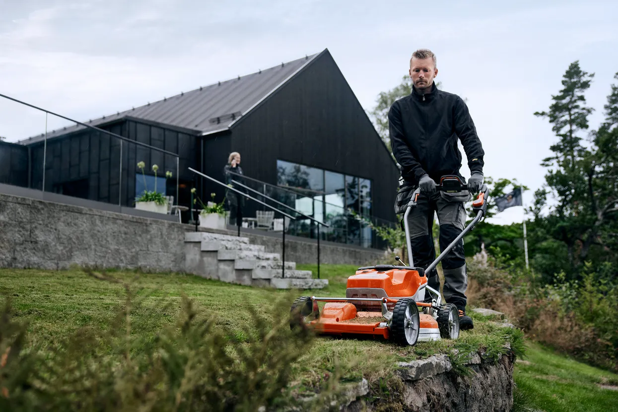 Husqvarna Elektro-Rasenmäher LB 553iV – Image 3