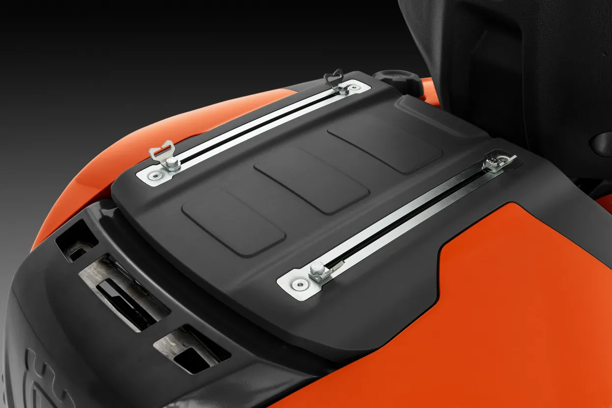 Husqvarna R 320X AWD Aufsitzfrontmäher – Image 4