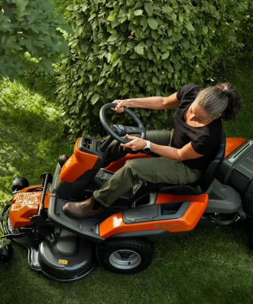 Husqvarna Rider R 200iX AWD Aufsitzfrontmäher – Image 6