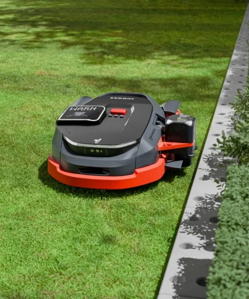 Alternative view of SEGWAY Navimow X350E Mähroboter