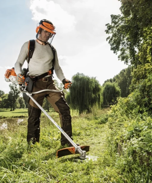 STIHL FS 94 CE Benzin-Freischneider mit Autocut C 26-2 Schneidkopf – Image 3