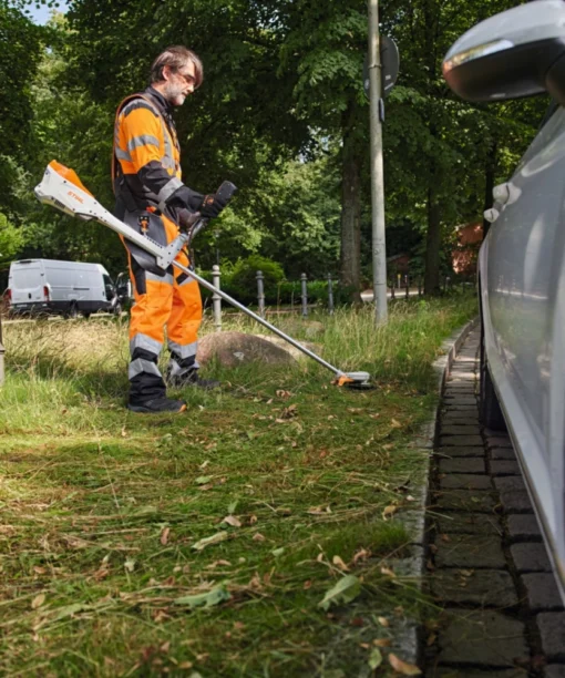 STIHL RGA 140 Akku-Rasentrimmer mit Griff – Image 6