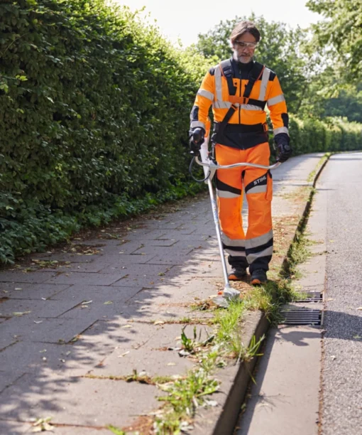 STIHL RGA 140 Akku-Rasentrimmer mit Griff – Image 4