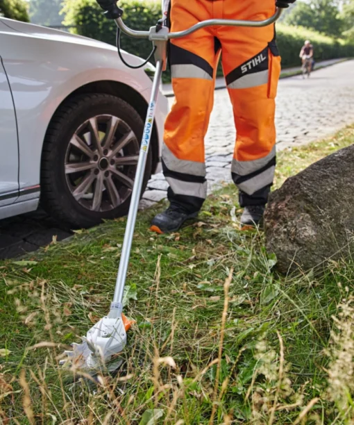 STIHL RGA 140 Akku-Rasentrimmer mit Griff – Image 3