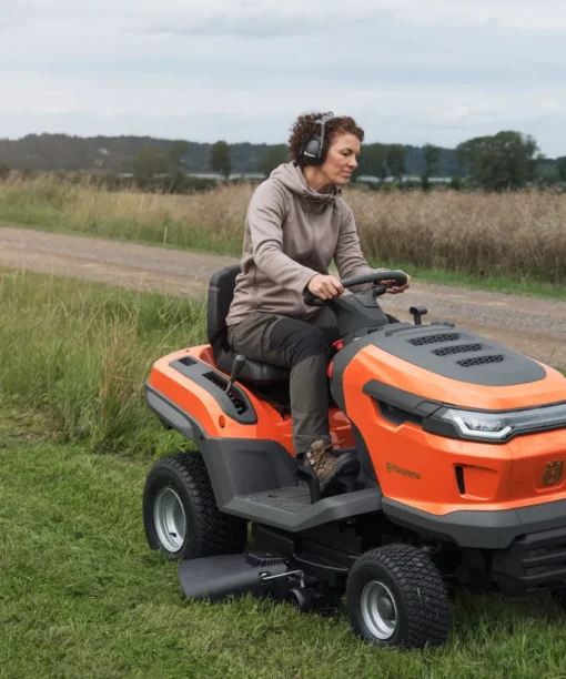 Gartentraktoren Husqvarna TS 215T – Image 5
