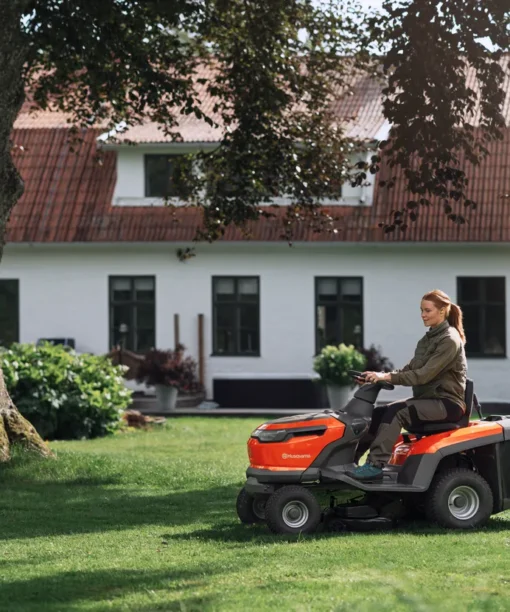 Gartentraktoren Husqvarna TC 100i – Image 4