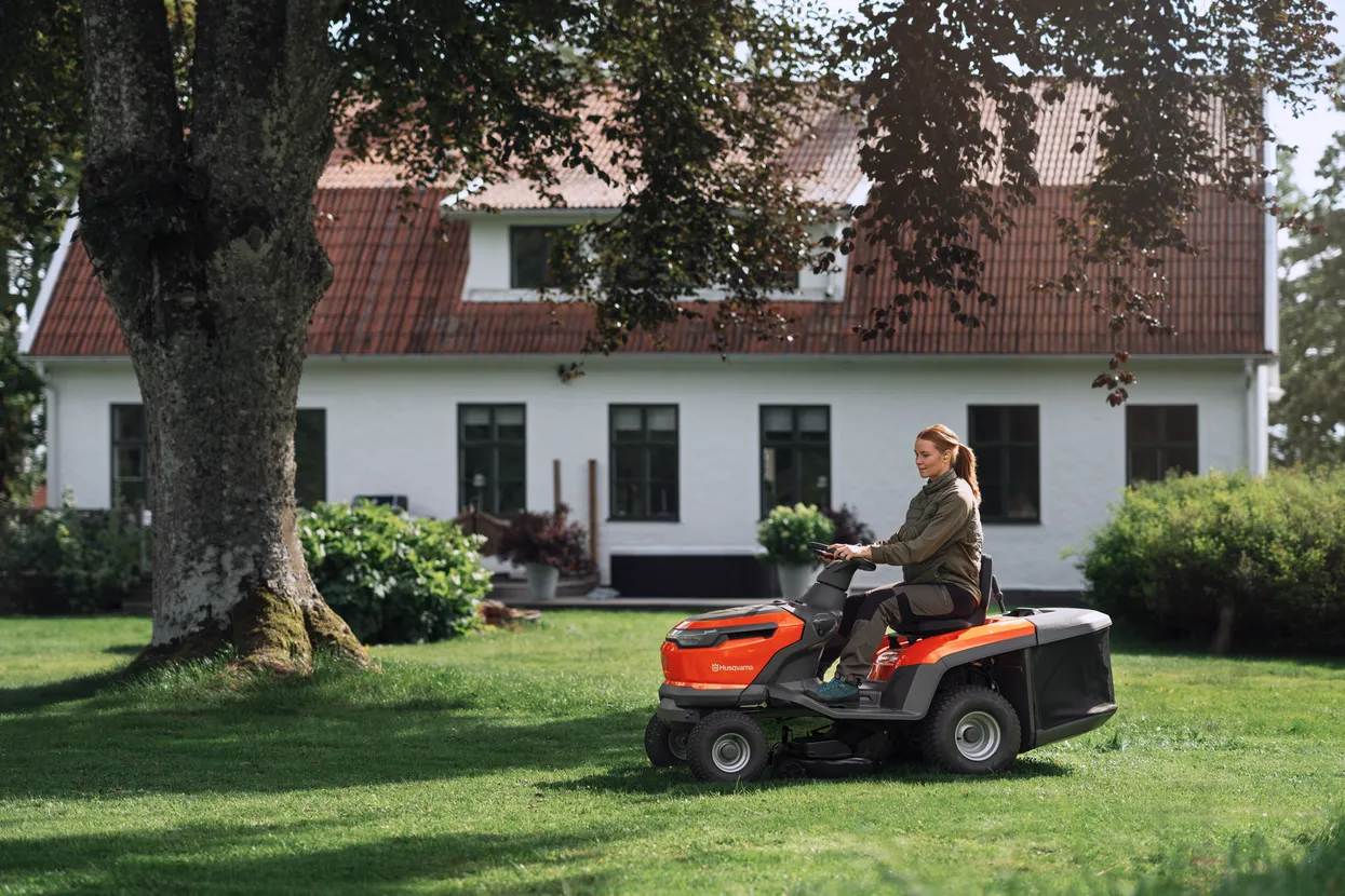 Gartentraktoren Husqvarna TC 100i – Image 4